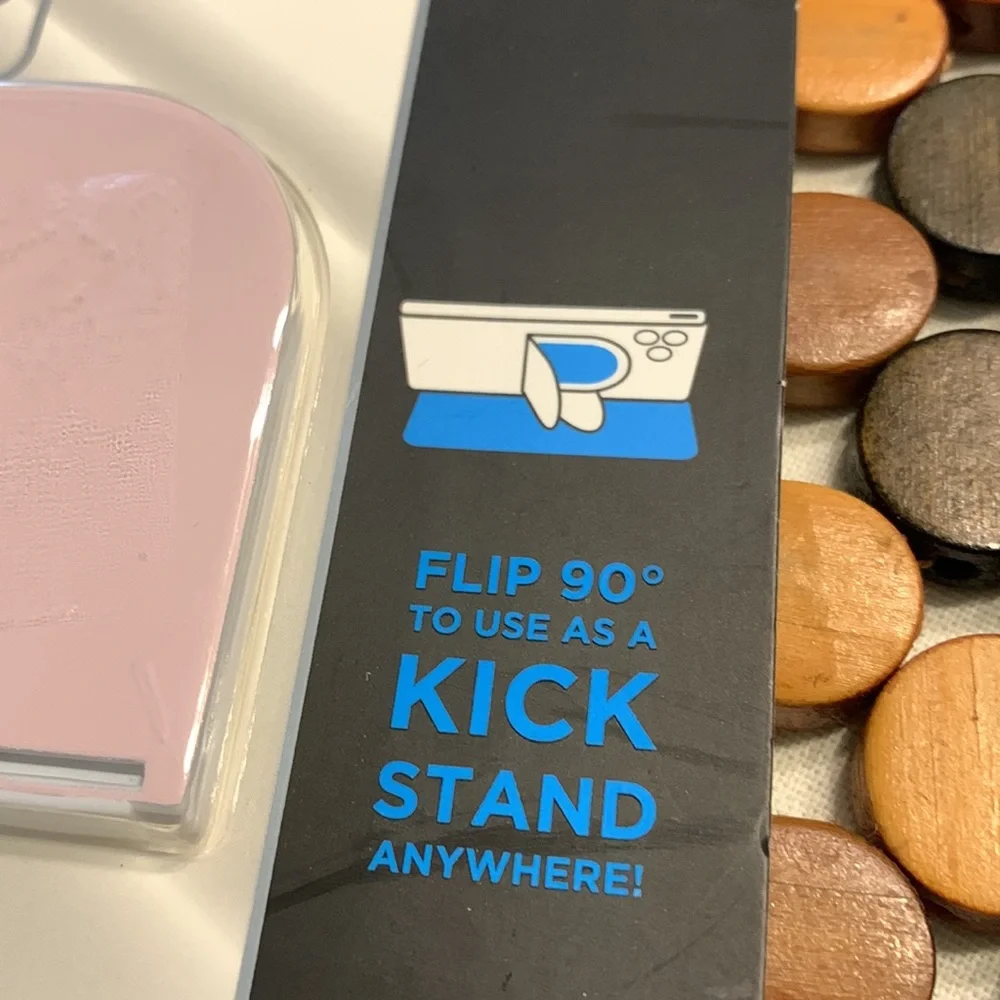 Flipstik Defy Gravity Cell Phone Stick & Stand in Pink